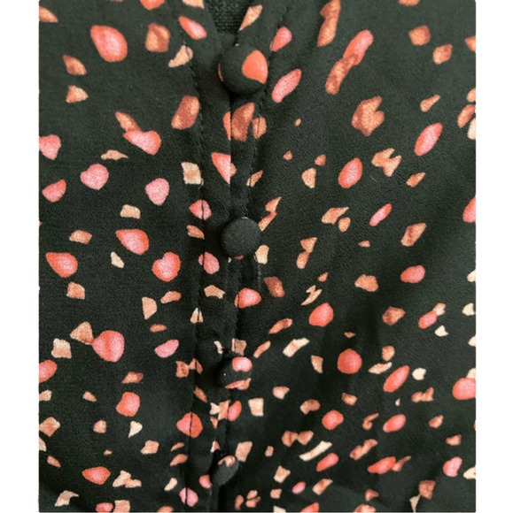 Bb Dakota black printed short romper. Size XS - Picture 7 of 13